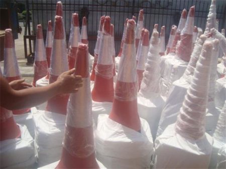 A Client From Cuba Purchased the High Quality PE Traffic Cones