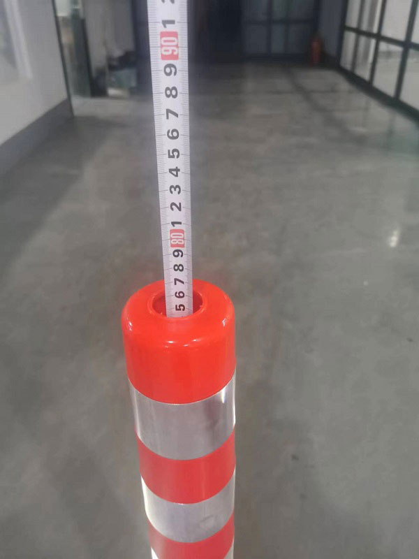 TPU Delineator Post Measurements