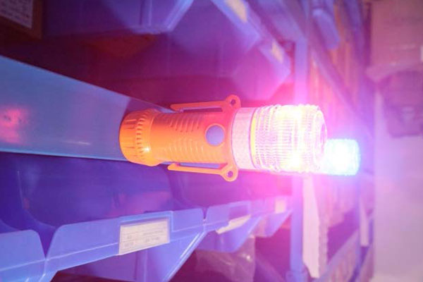 Warning Light L9120 Multiple Placement Modes