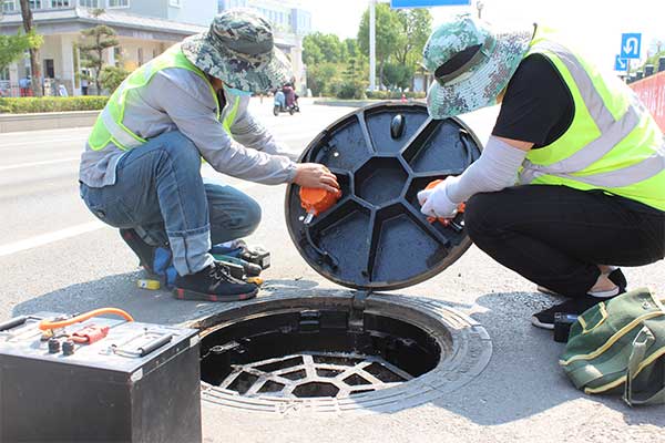 Manhole Cover Installation Tips