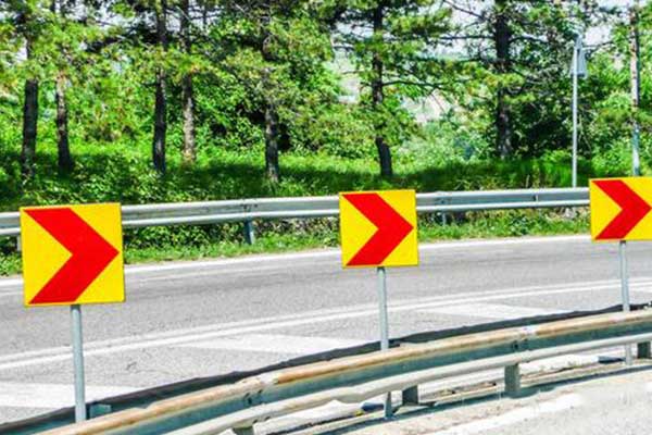 Applications of Chevron Signs