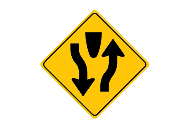 Divided Highway Begins Sign and Ends: Meaning, Rules