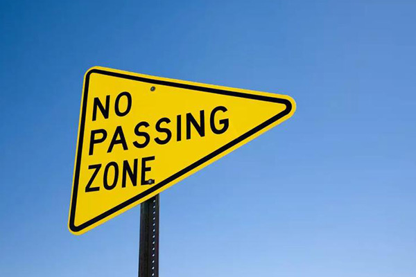 Where No Passing Zones Are Commonly Found