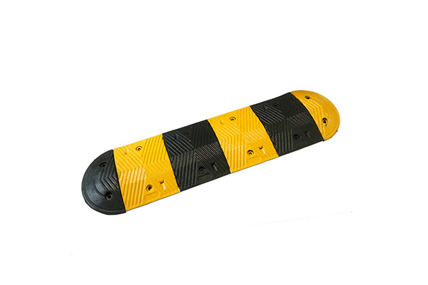 Rubber vs. Asphalt Speed Bump: Which Should You Choose?