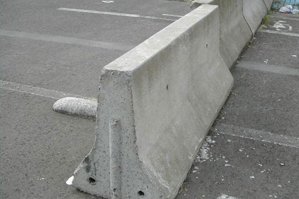 What Are Concrete Barriers