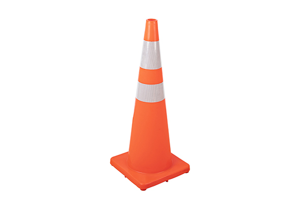 PVC vs PE Traffic Cone: Key Differences & Buying Guide